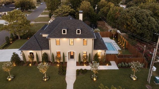 1738 Westchester Drive, The Village, OK 73120