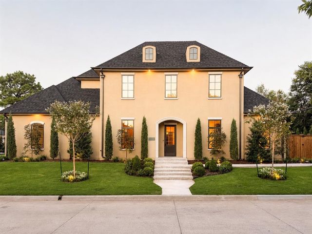 1738 Westchester Drive, The Village, OK 73120