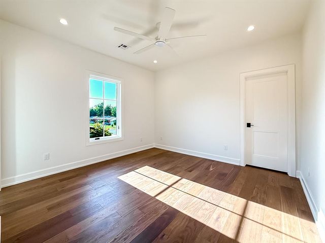 1738 Westchester Drive, The Village, OK 73120