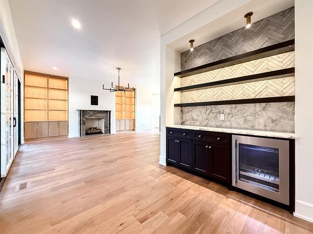 1738 Westchester Drive, The Village, OK 73120