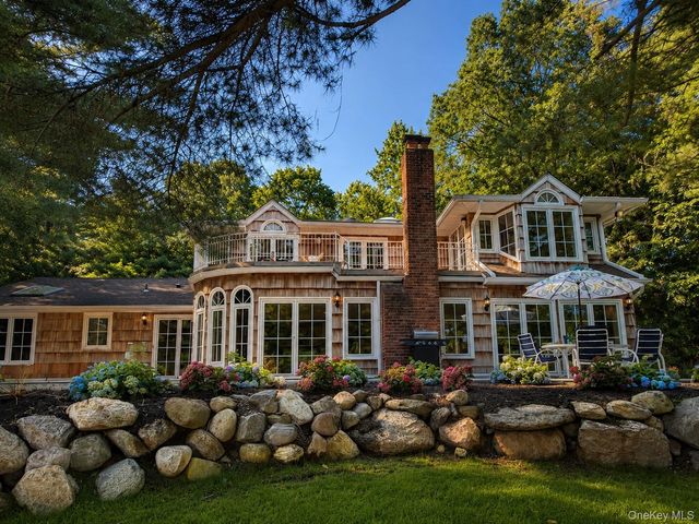 1846 Muttontown Road, Syosset, NY 11791