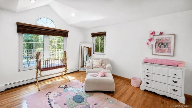1846 Muttontown Road, Syosset, NY 11791