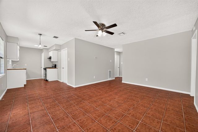 5319 Ridge Turn Drive, Houston, TX 77053