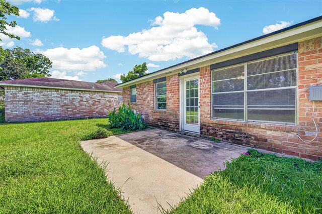 5319 Ridge Turn Drive, Houston, TX 77053