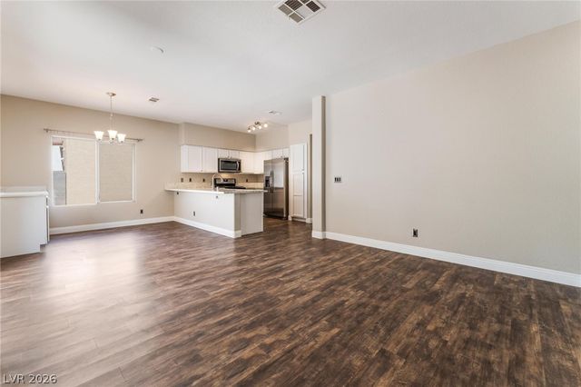 1617 Royal Canyon Drive, Las Vegas, NV 89128