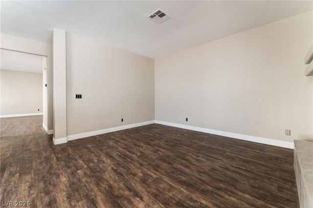 1617 Royal Canyon Drive, Las Vegas, NV 89128