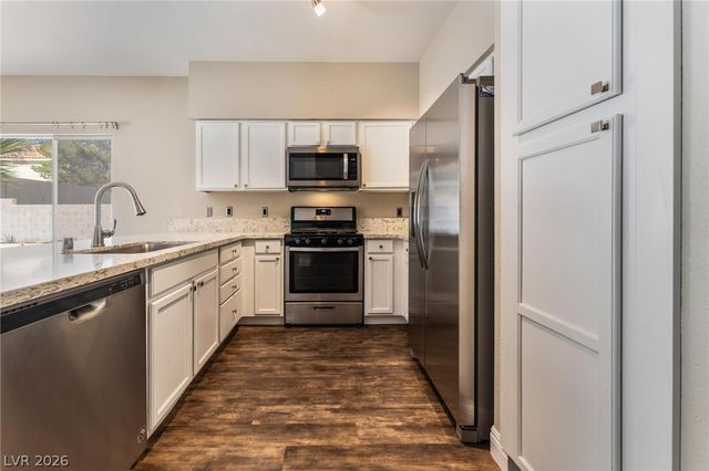 1617 Royal Canyon Drive, Las Vegas, NV 89128