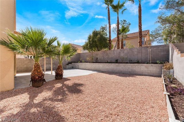 1617 Royal Canyon Drive, Las Vegas, NV 89128