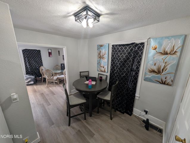 1758 Georgia Avenue, Toledo, OH 43613