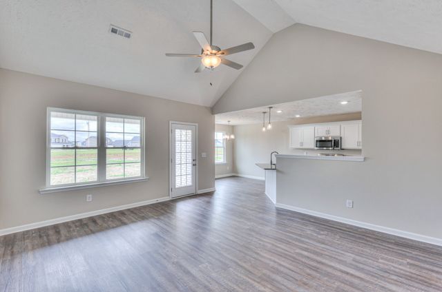 2828 Old Alto Hwy, Decherd, TN 37324