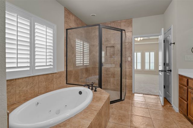 111 Red Oak Drive, Krugerville, TX 76227