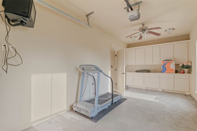 111 Red Oak Drive, Krugerville, TX 76227