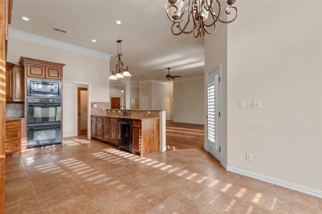 111 Red Oak Drive, Krugerville, TX 76227