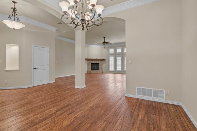 111 Red Oak Drive, Krugerville, TX 76227