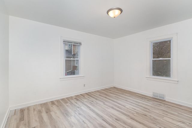 1516 N Carolina Street, Saginaw, MI 48602