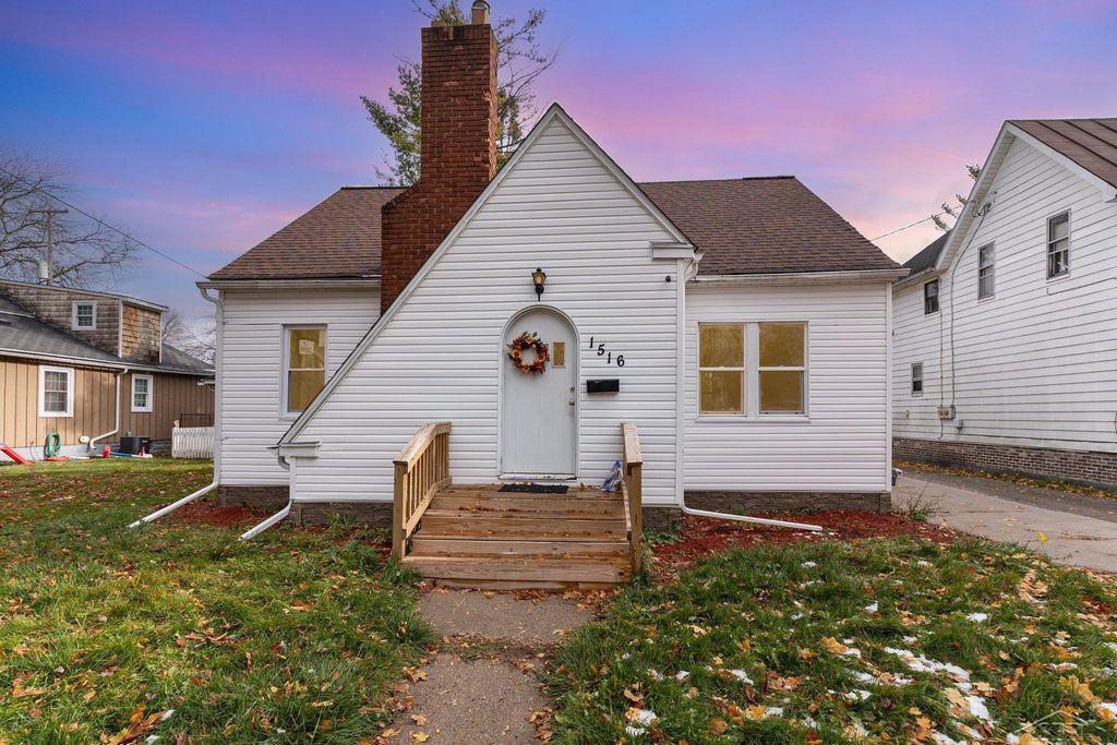 1516 N Carolina Street, Saginaw, MI 48602