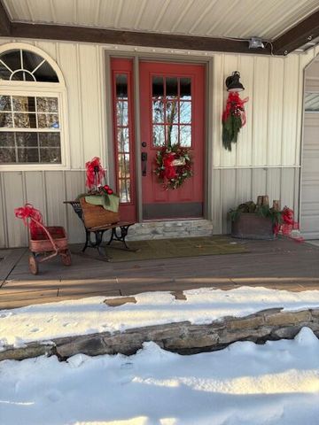 5266 W 700 N, Lake Village, IN 46349