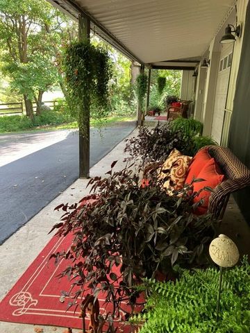 5266 W 700 N, Lake Village, IN 46349