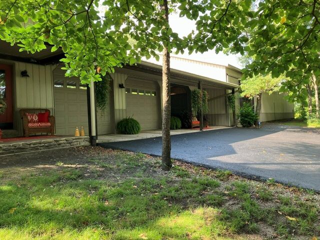 5266 W 700 N, Lake Village, IN 46349