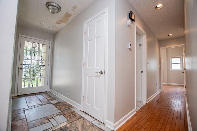 10083 Lakeview Parkway, Villa Rica, GA 30180