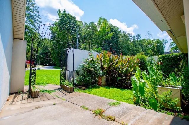 10083 Lakeview Parkway, Villa Rica, GA 30180