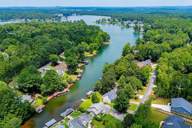 10083 Lakeview Parkway, Villa Rica, GA 30180
