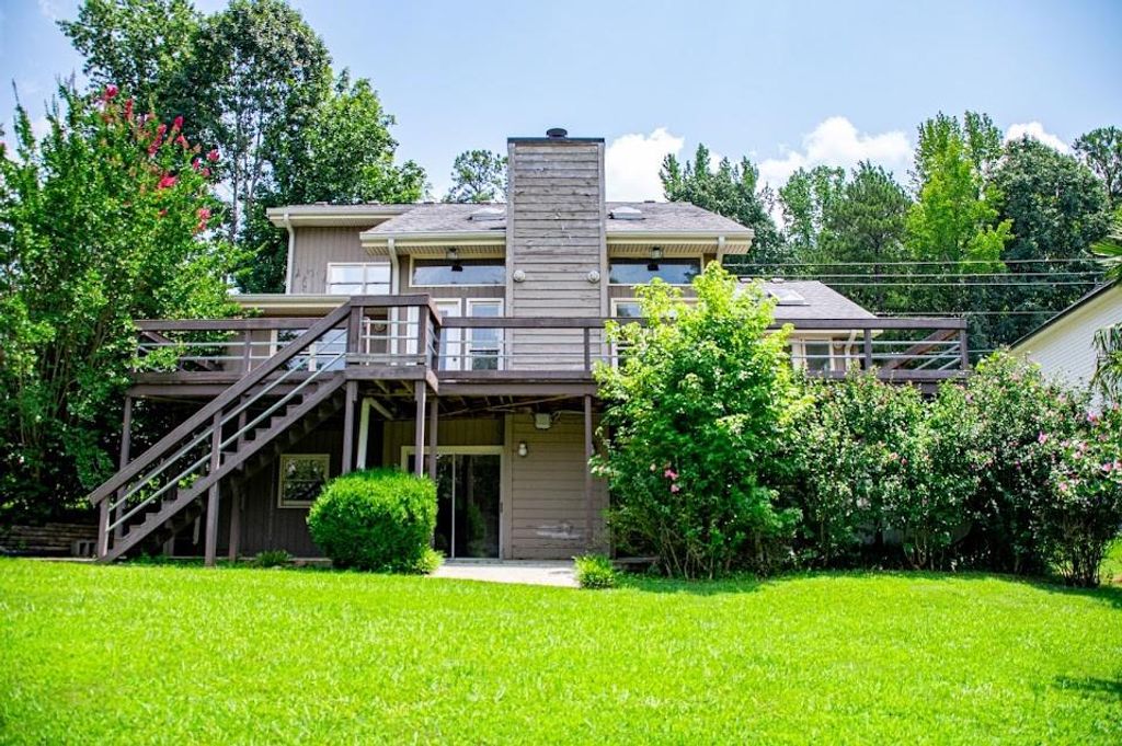 10083 Lakeview Parkway, Villa Rica, GA 30180