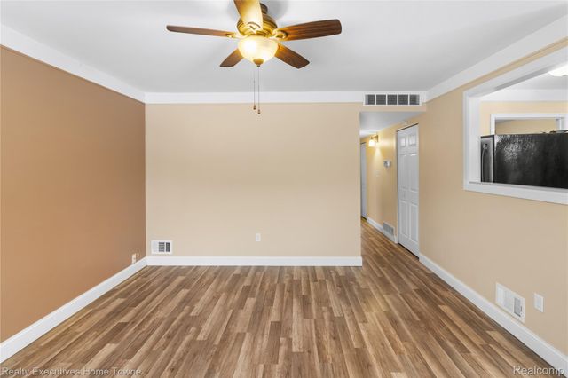 19127 Colorado Street, Roseville, MI 48066