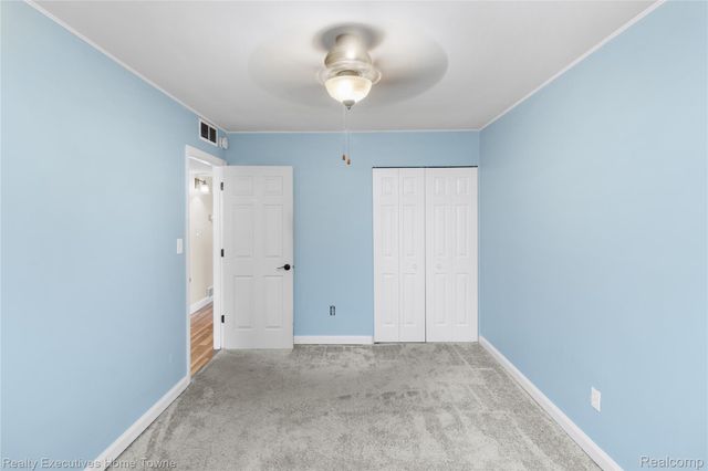 19127 Colorado Street, Roseville, MI 48066