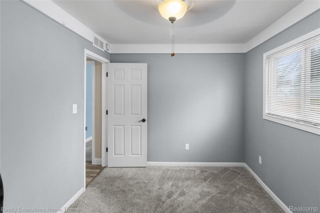 19127 Colorado Street, Roseville, MI 48066