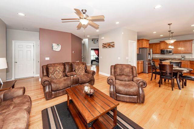 8735 Millerville Drive, North Charleston, SC 29420