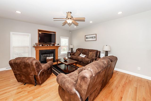 8735 Millerville Drive, North Charleston, SC 29420