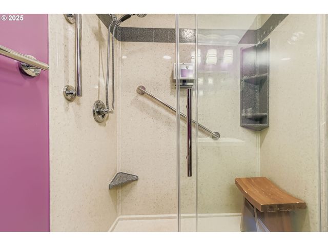111 Sw HARRISON St 15F, Portland, OR 97201