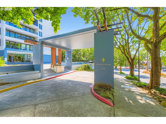 111 Sw HARRISON St 15F, Portland, OR 97201