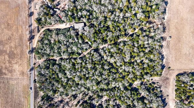 521 Paint Creek South RD, Paige, TX 78659