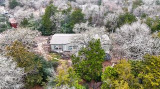 521 Paint Creek South RD, Paige, TX 78659