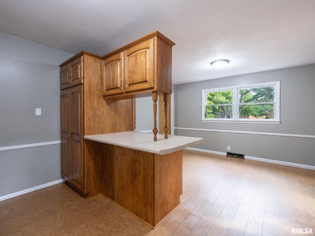 1039 W WONDERVIEW Drive, Dunlap, IL 61525