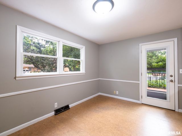 1039 W WONDERVIEW Drive, Dunlap, IL 61525