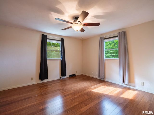 1039 W WONDERVIEW Drive, Dunlap, IL 61525