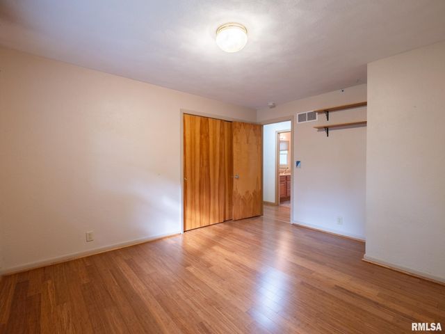 1039 W WONDERVIEW Drive, Dunlap, IL 61525