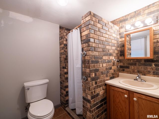 1039 W WONDERVIEW Drive, Dunlap, IL 61525
