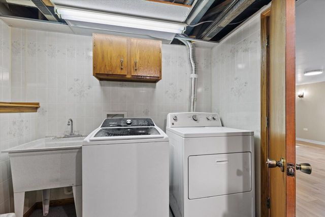 609 Clinton STREET, Horicon, WI 53032