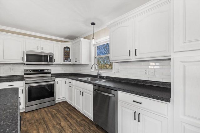 609 Clinton STREET, Horicon, WI 53032