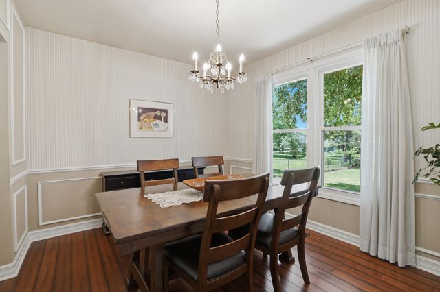 1810 Hickory Bark Lane, Bloomfield Hills, MI 48304