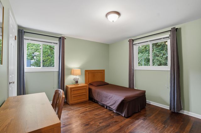1810 Hickory Bark Lane, Bloomfield Hills, MI 48304