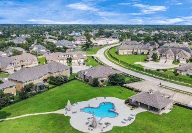 8530 Sunset Loch Drive, Spring, TX 77379