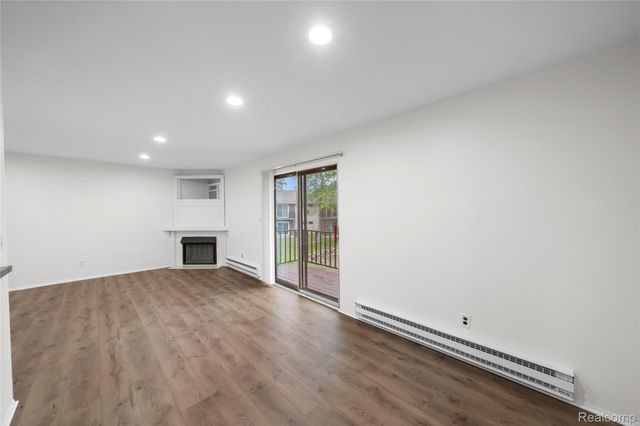 7355 Woodview Street 4, Westland, MI 48185