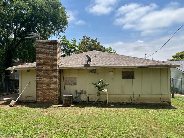 3811 Mehalia Drive, Dallas, TX 75241