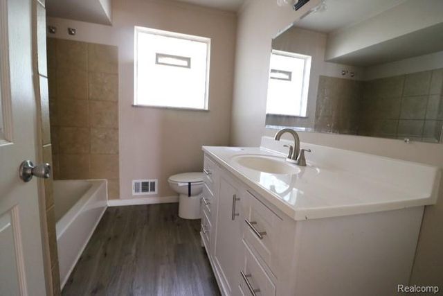 1609 E Court Street, Flint, MI 48503