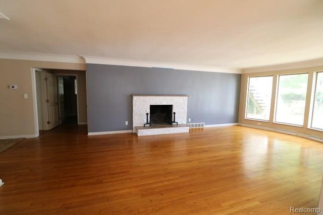 1609 E Court Street, Flint, MI 48503